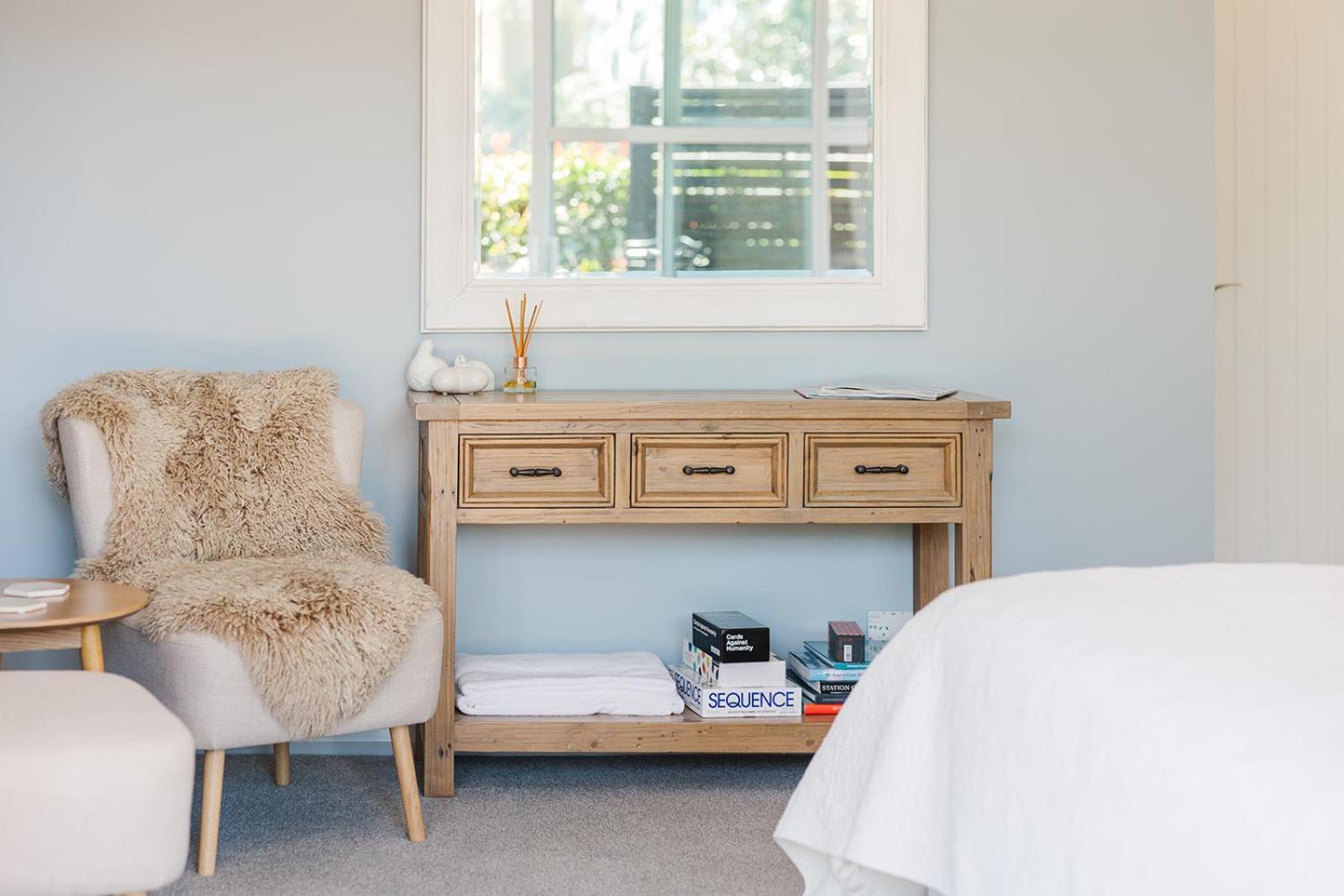 Revive On Oakview Boutique Beauty And Accommodation Ashburton Dış mekan fotoğraf