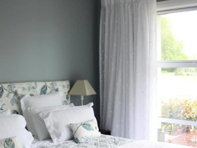 Revive On Oakview Boutique Beauty And Accommodation Ashburton Dış mekan fotoğraf